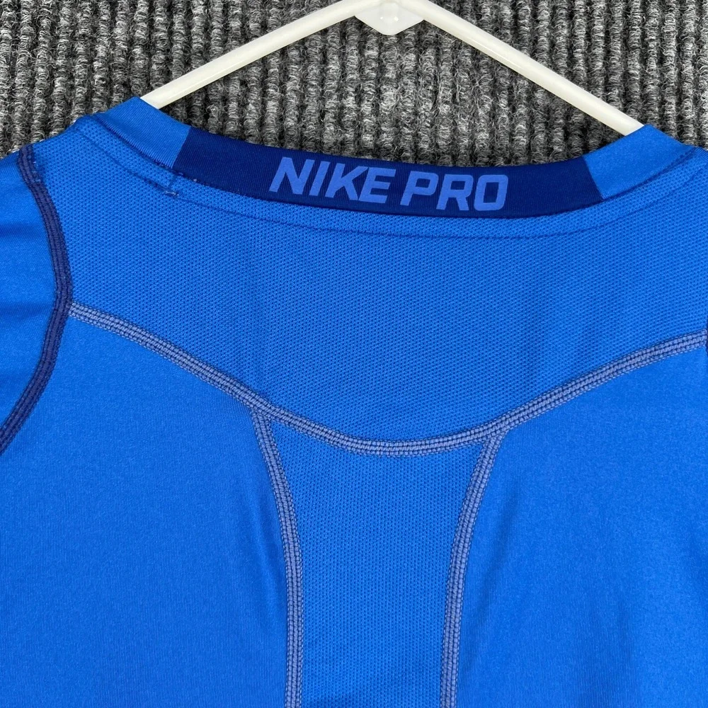 Nike pro shirt